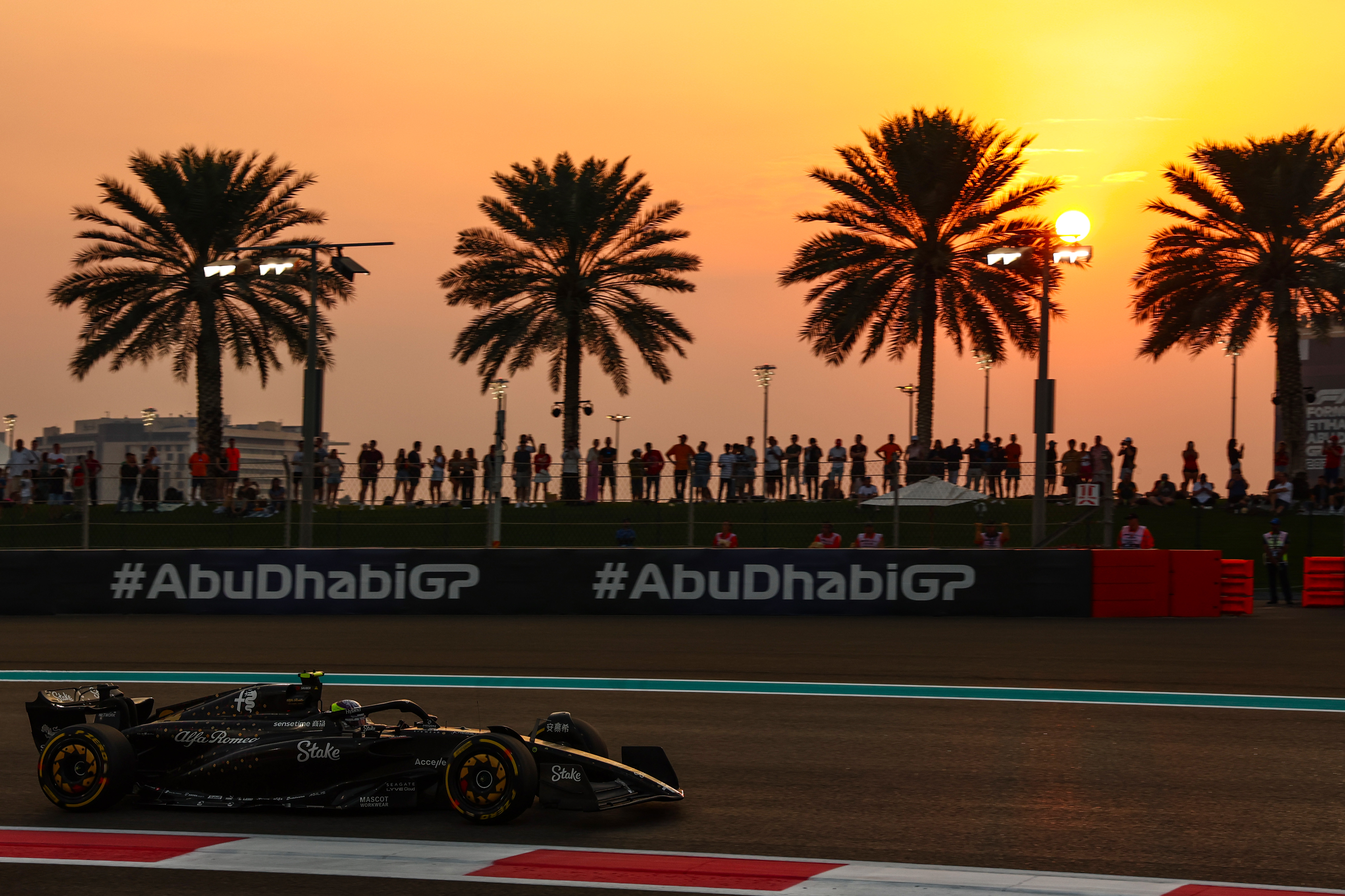 2023 Abu Dhabi Grand Prix - Friday.jpg